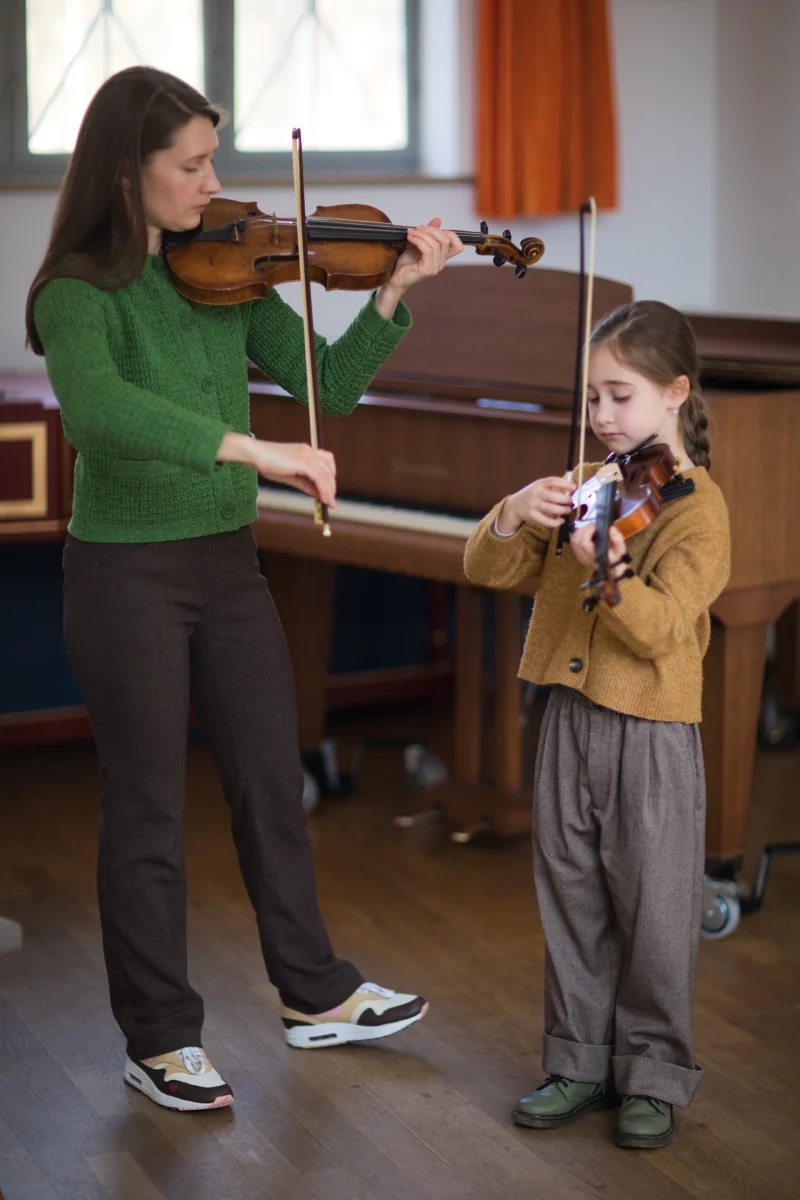 Geige mieten oder kaufen in München: Der ratgeber 2026-2027 für anfänger 2 alex rudyk violin studens